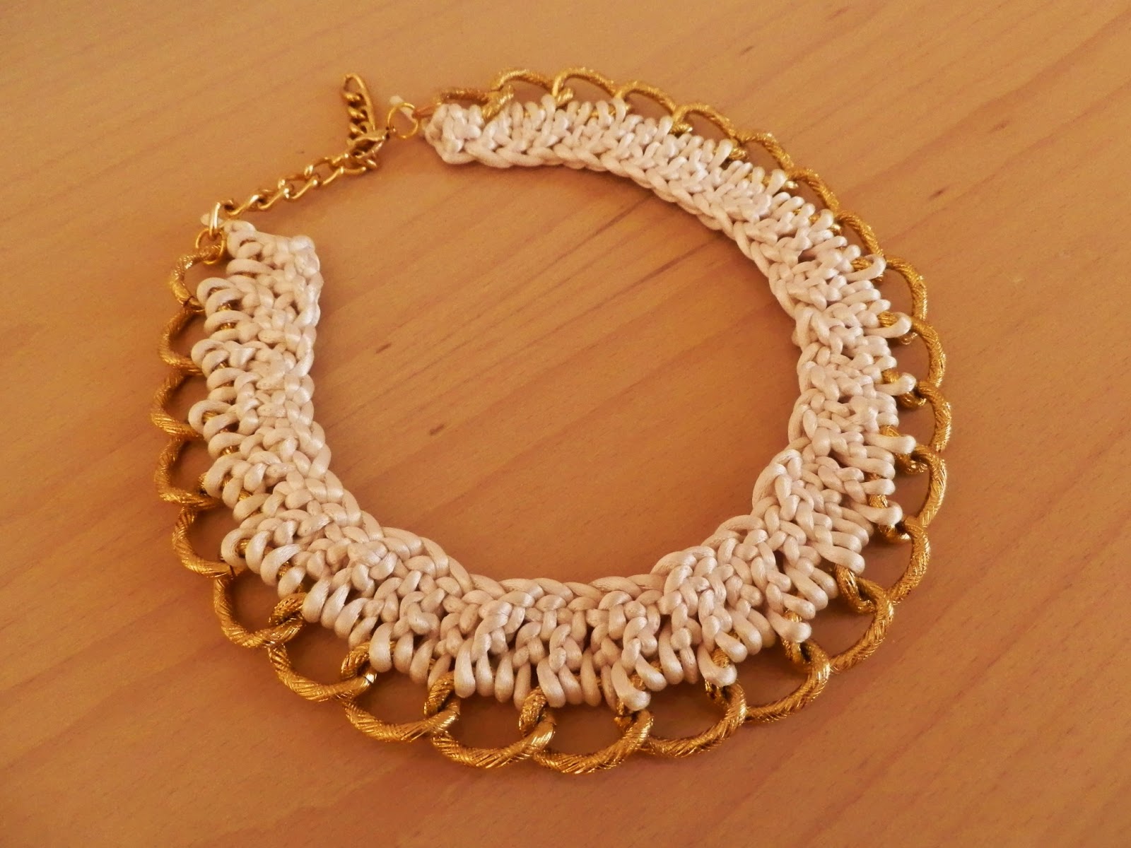 Thania's Handmade Jewelry Off White Chain Necklace