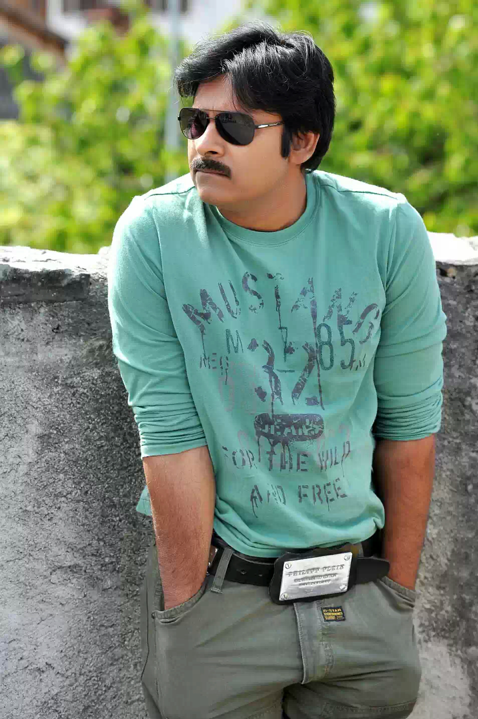 Pawan Kalyan Latest Stills From Gabbar Singh - THE ART OF HANU