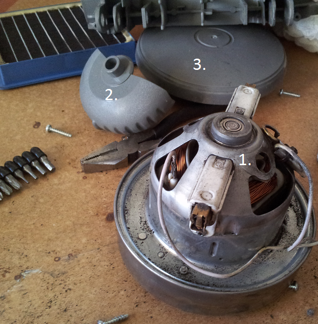 Marcus's lil' Projects Disassembly Vacuum cleaner