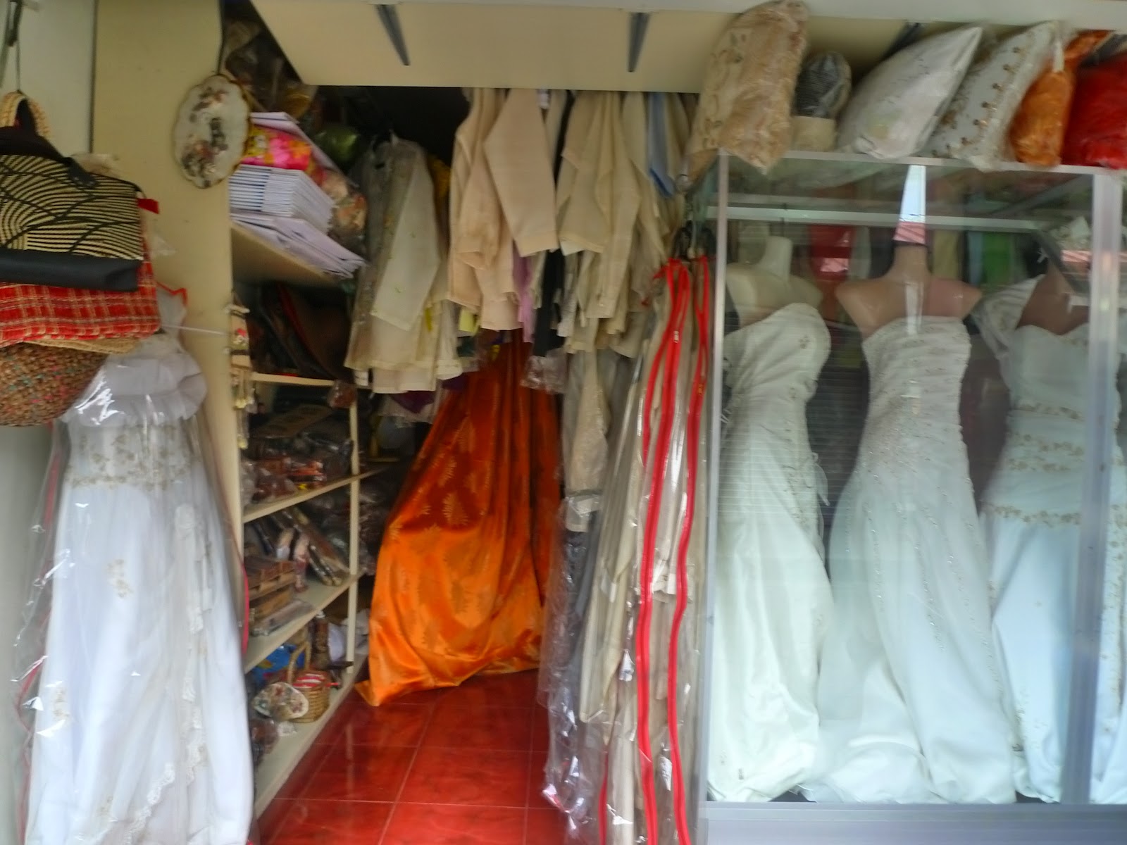 taal filipiniana dress