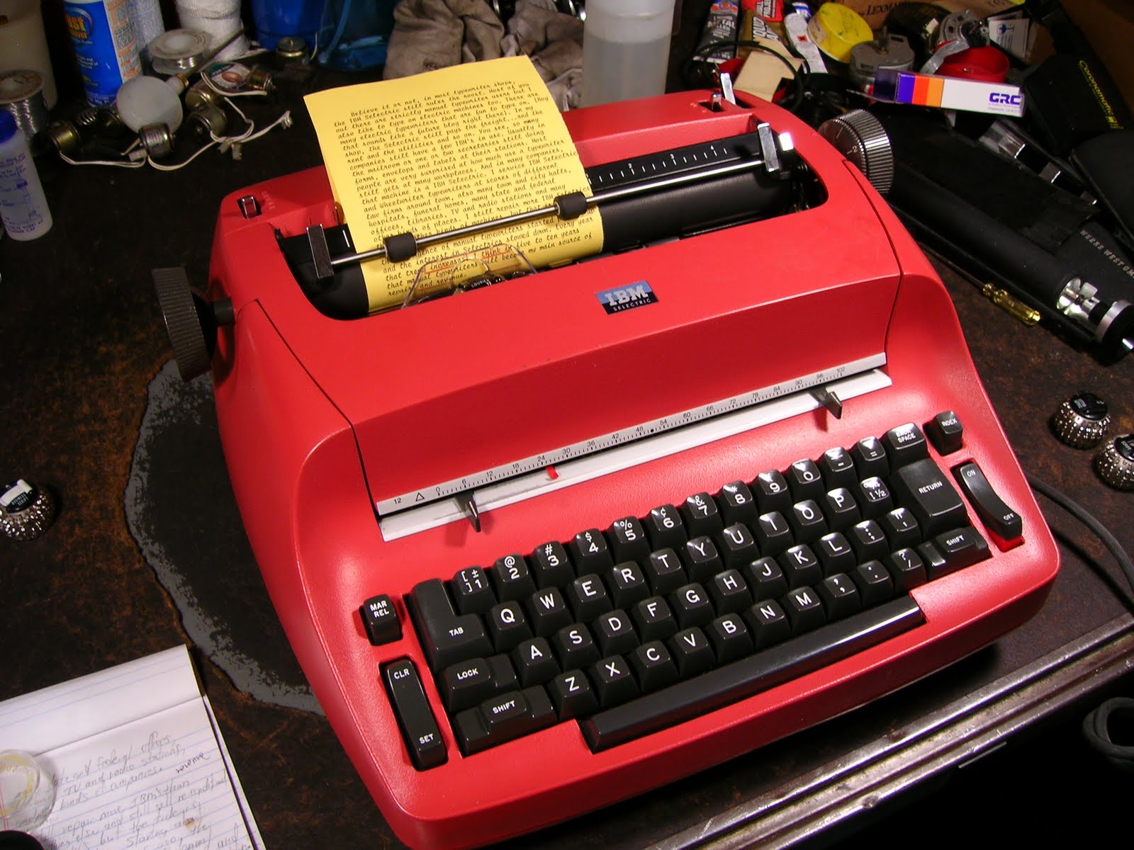 IBM Selectric typewriter (red; 1961) Typewriter, Cool tech, Electric