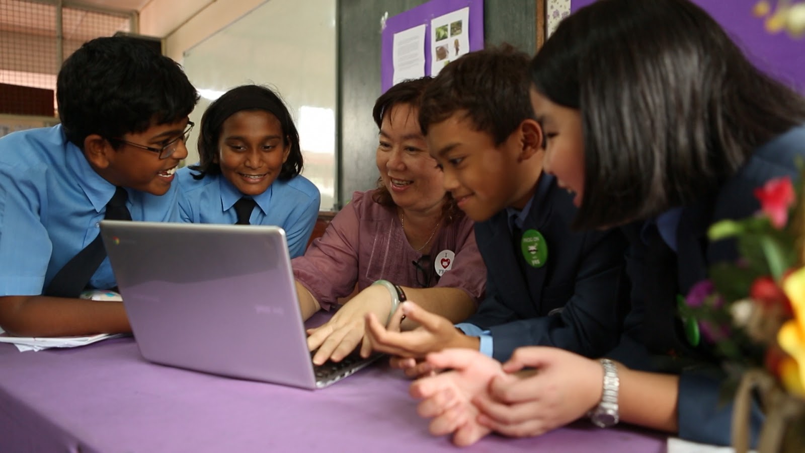 Official Google Blog: For Malaysia: Bringing Google Apps and Chromebooks to the classroom1600 x 900