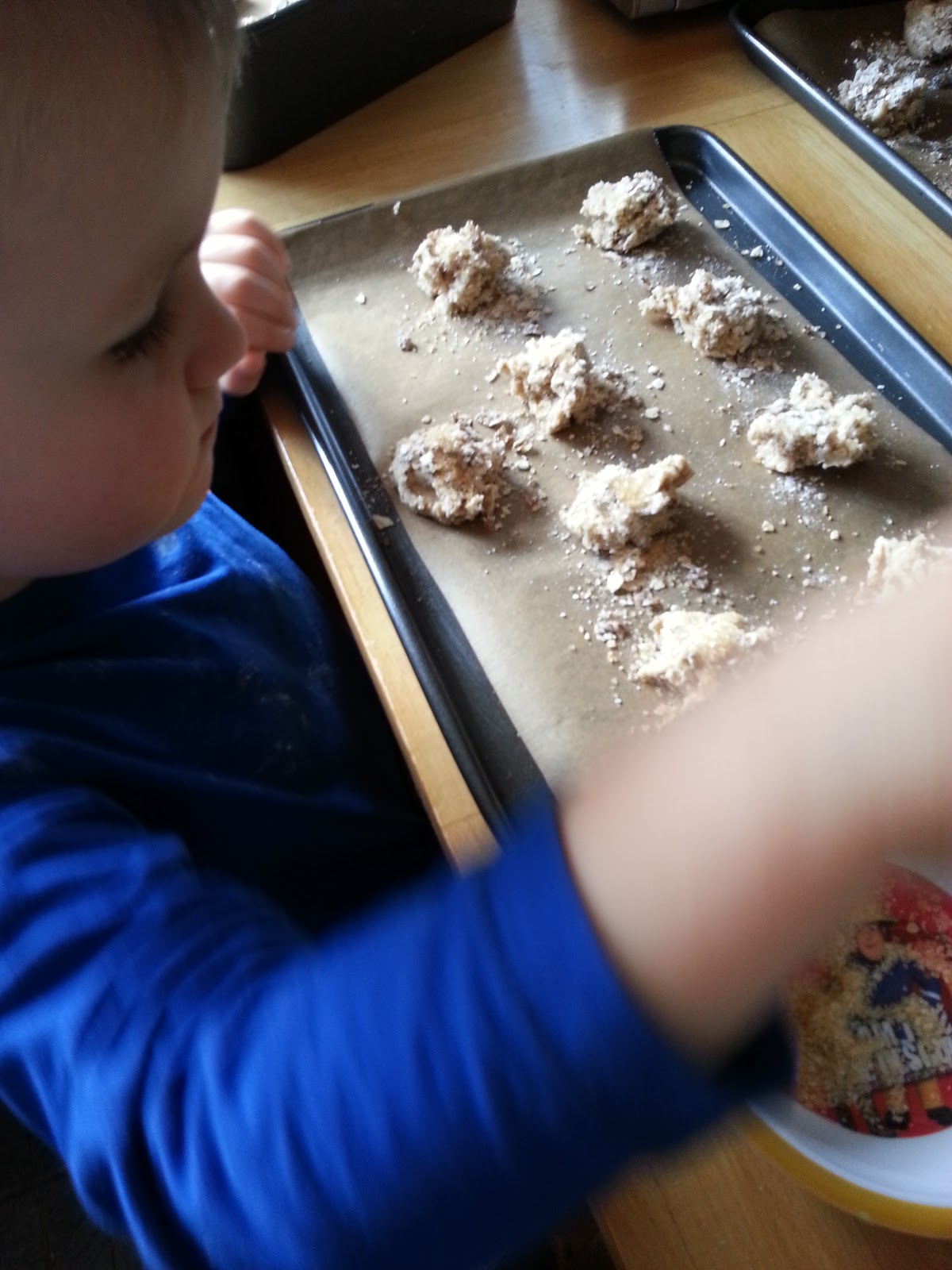 Baking Crazy! Muesli Cookies by Mary Berry 19/4/13