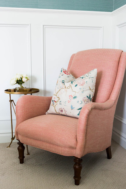 Brass Coffee Table and Pink Chair : Cool Chic Style Fashion