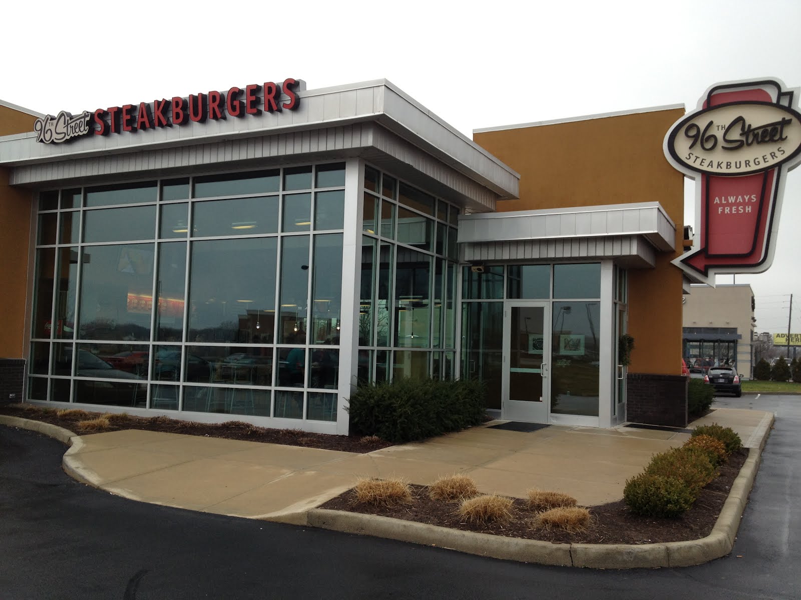 PIG OUT SPOTS 96th Street Steakburgers (Indianapolis, IN)