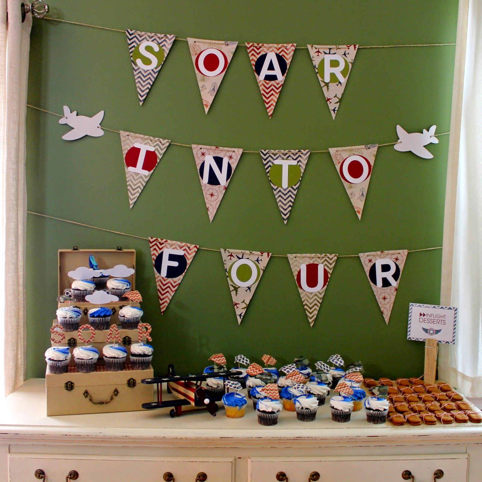 Happily Mother After Brody's Airplane Party {Plus, FREE PRINTABLES and