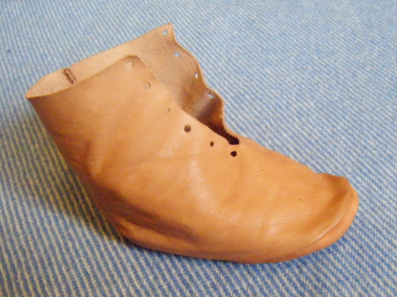 A Most Peculiar Mademoiselle Medieval Toddler’s Boots