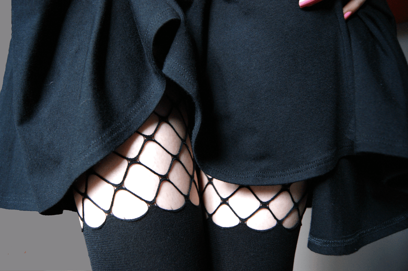 Tights and Ladders Leg Avenue Tights Review Opaque Tights with Net Top