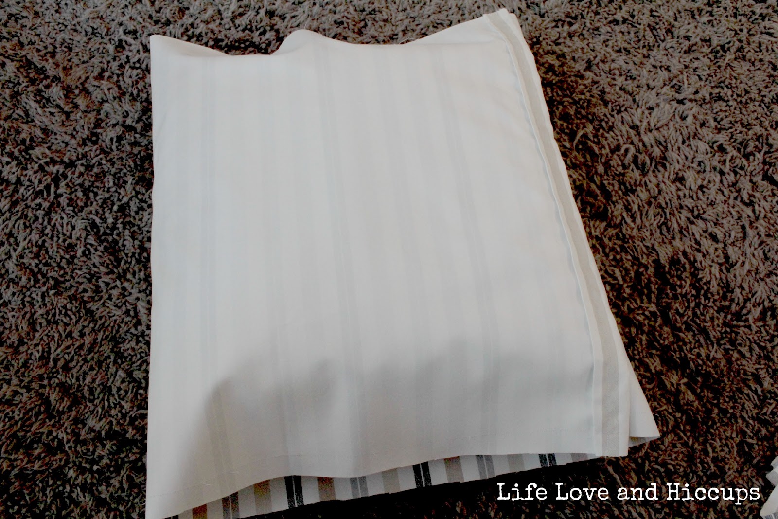 Use a pin at each end if you need to, to remember where your folds are