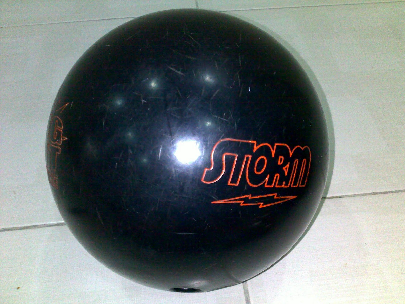 KEDAI BOWLING ONLINE REACTIVE BOWLING BALL STORM BIG HIT PARTICLE 12 LBS++