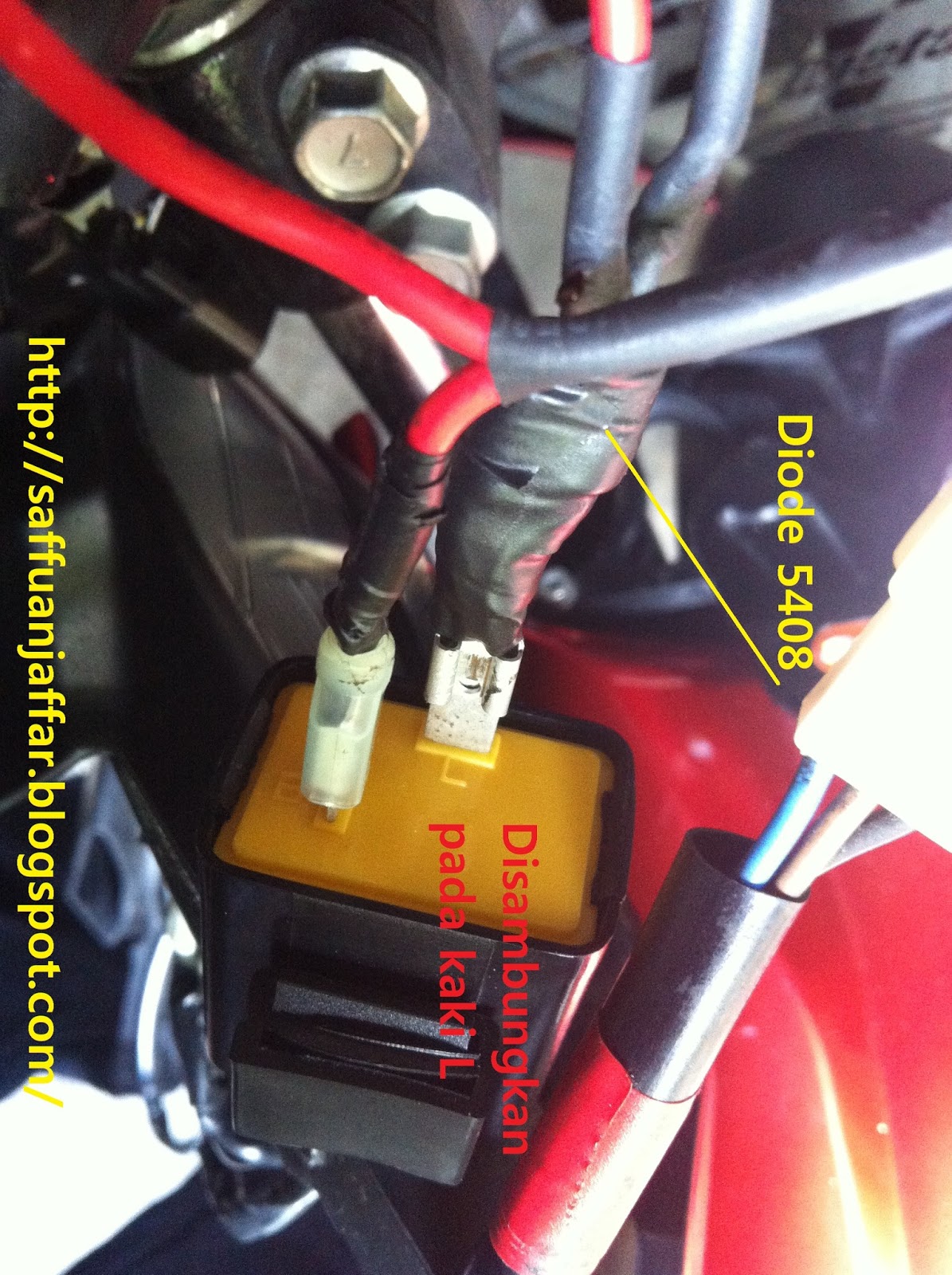 Saffuan Jaffar Blog Travel Cara Memasang Hazard Light Pada Motorsikal