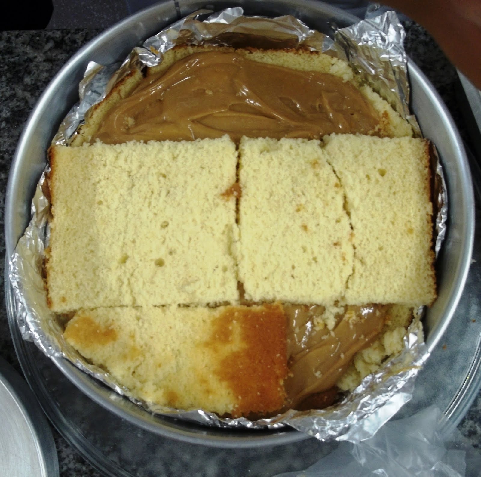 1º Aula curso grátis bolo decorado com pasta americana rechear