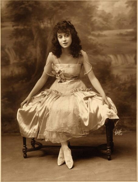 silence is platinum miss mabel normand silence is platinum miss mabel normand