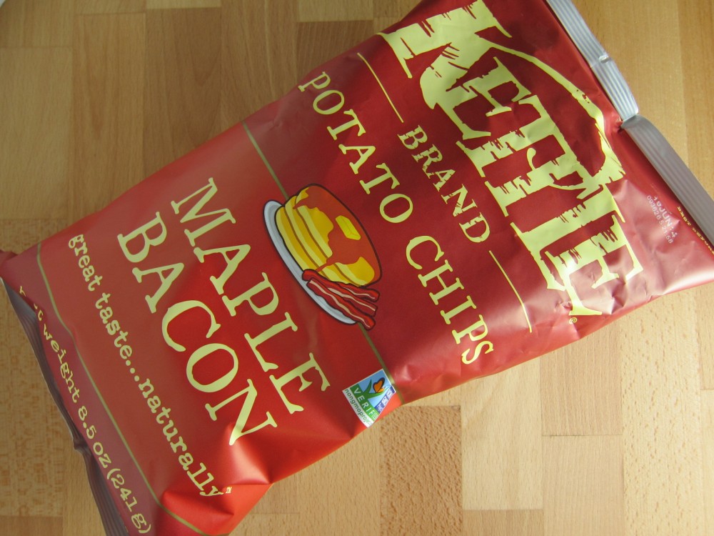 maple-bacon-kettle-potato-chips-01.JPG