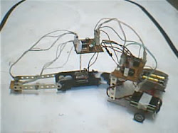ROBOT VELOCISTA RECICLADO: