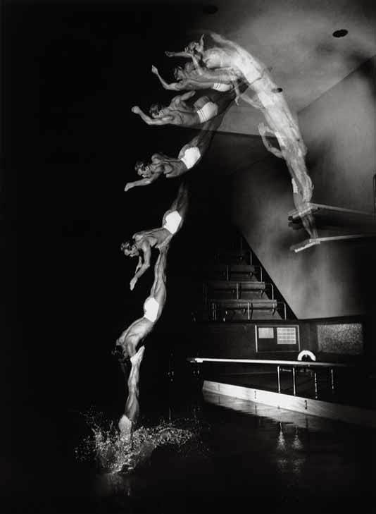 網球場的路上。KC Loves Tennis 網球與攝影 Tennis "Stopping Time" by Harold Edgerton