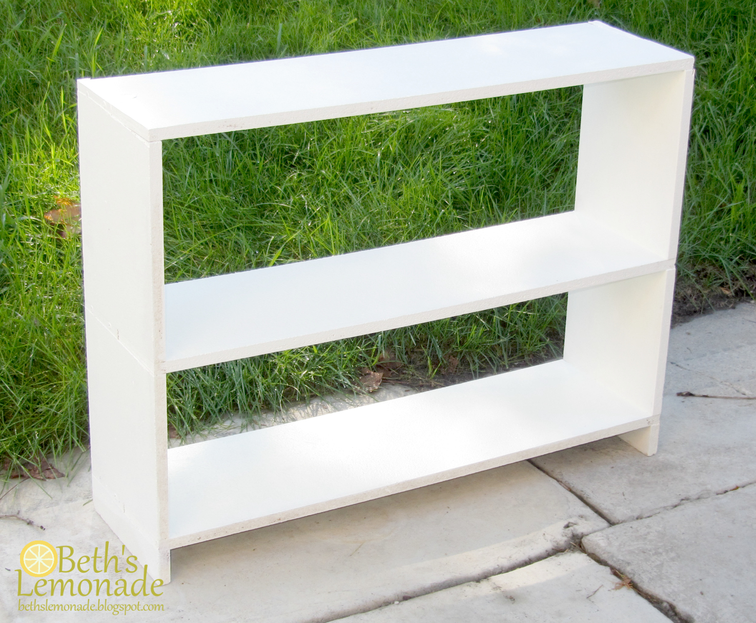 Beth's Lemonade Particle Board Bookshelf Makeover