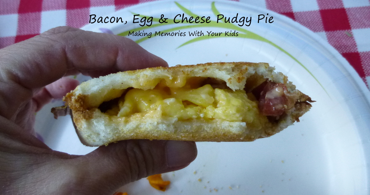 http://1.bp.blogspot.com/-VF1L7fe7w8o/UIxJr6RfaGI/AAAAAAAAId8/0YqsFVOP3jE/s1600/bacon+egg+and+cheese+pudgy+pie.JPG