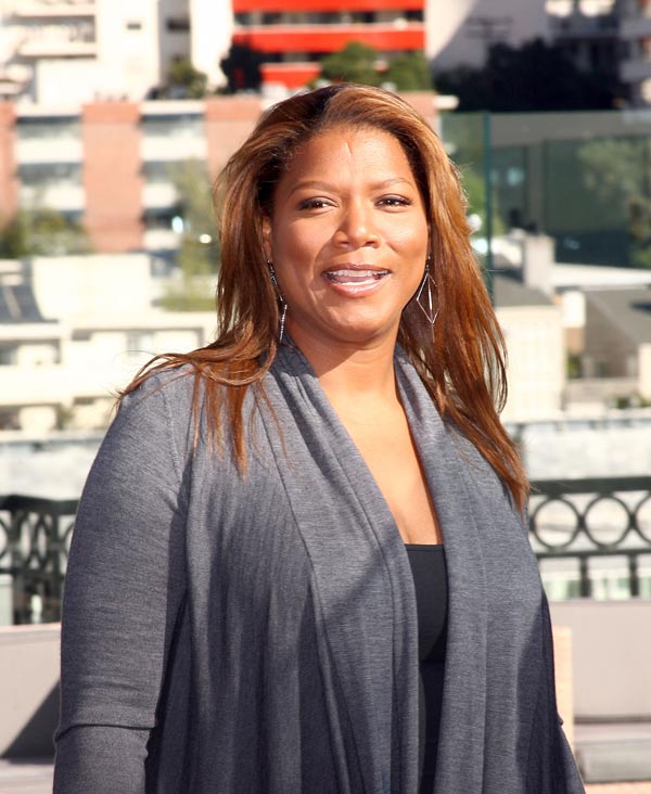 Queen Latifah is GAY! 