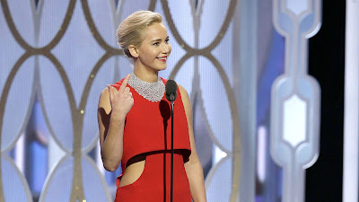 "Лоуренс - грубая стерва" считают некоторые "Лоуренс - грубая стерва" считают некоторые