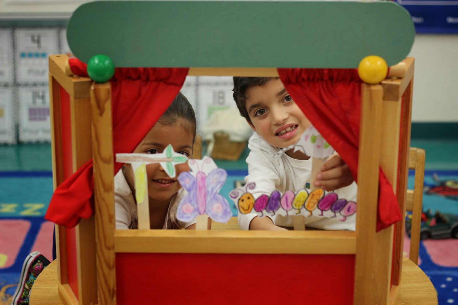 Kindergarten Smiles Reader's Theater Celebration