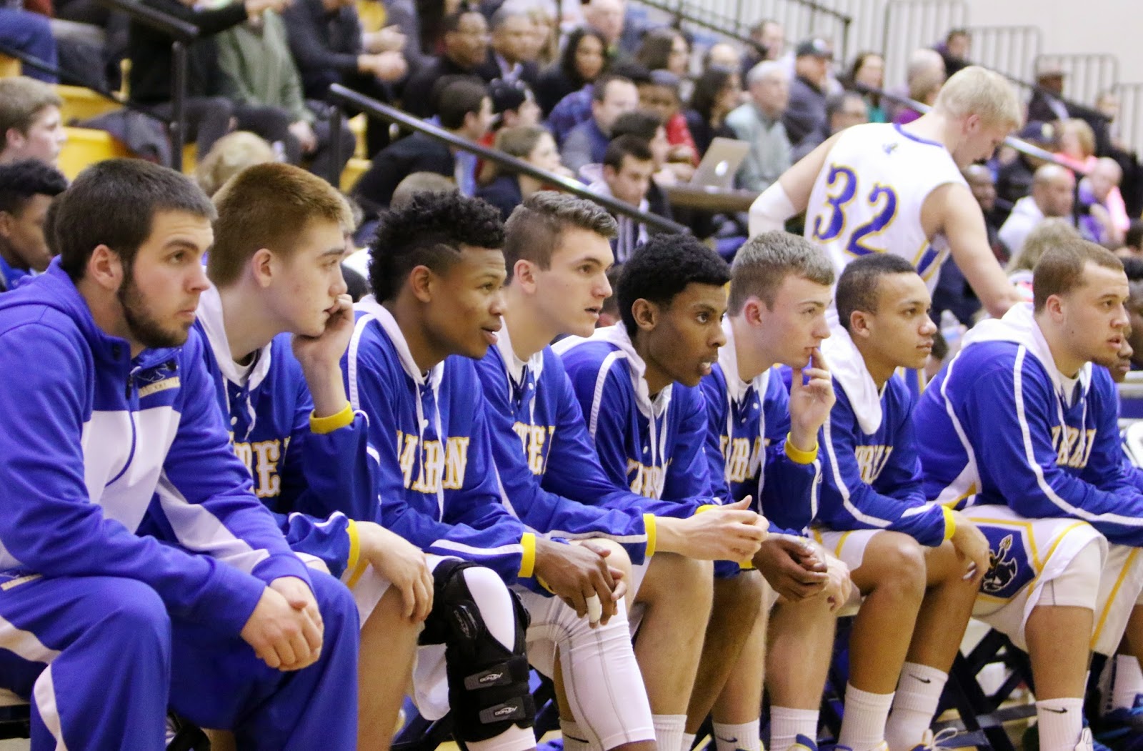 Mark Kodiak Ukena IHSA Varsity Boys Basketball Stevenson at Warren