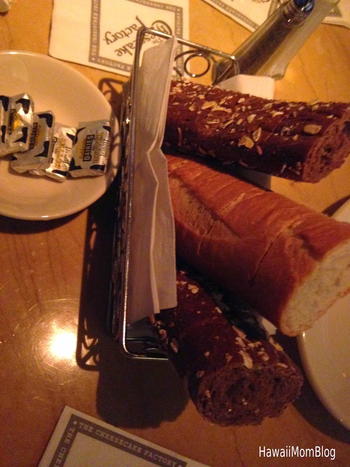 Hawaii Mom Blog The Cheesecake Factory Waikiki