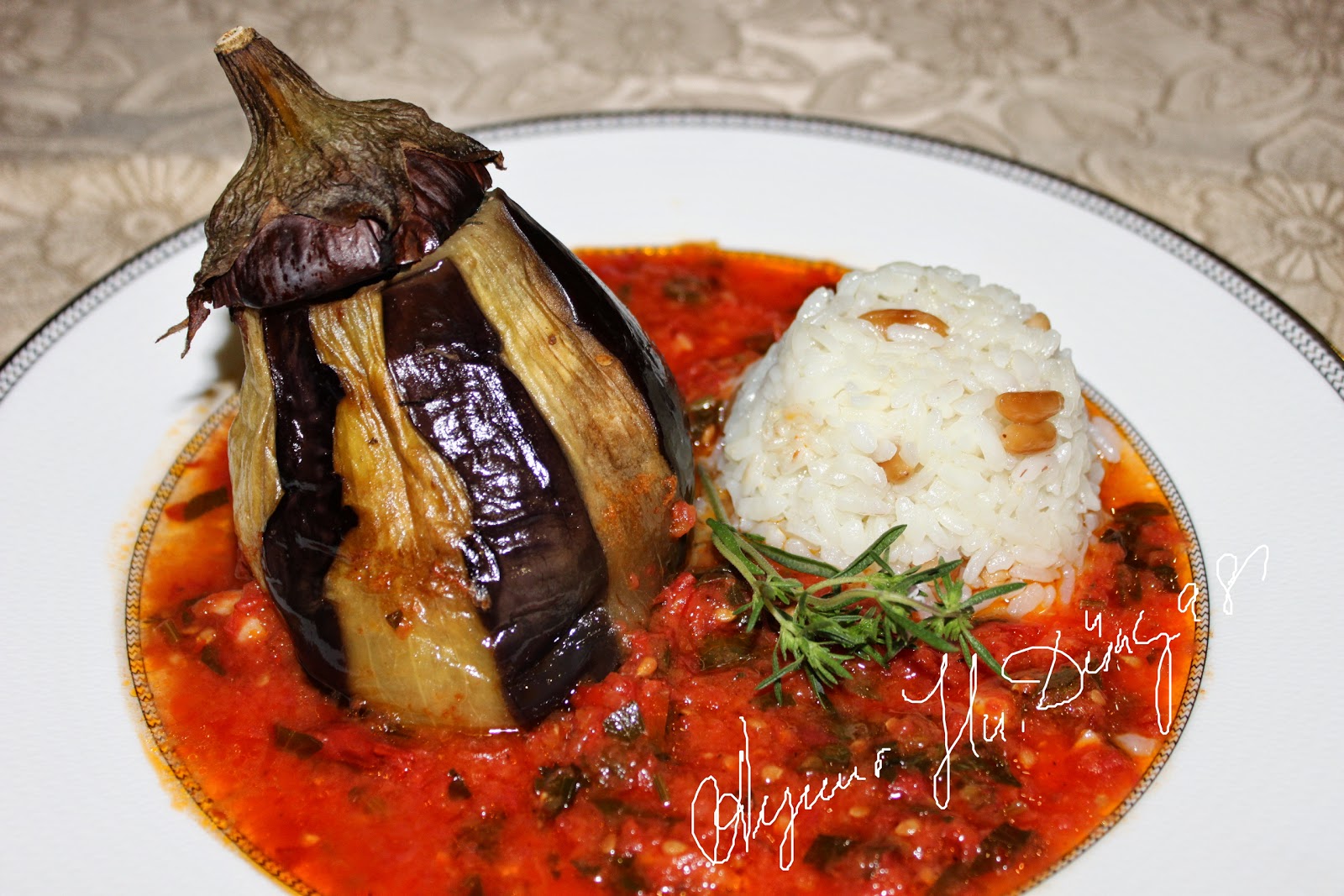 Aynur Hanımın Dünyası İslim kebabı (Etli bostan patlıcan)