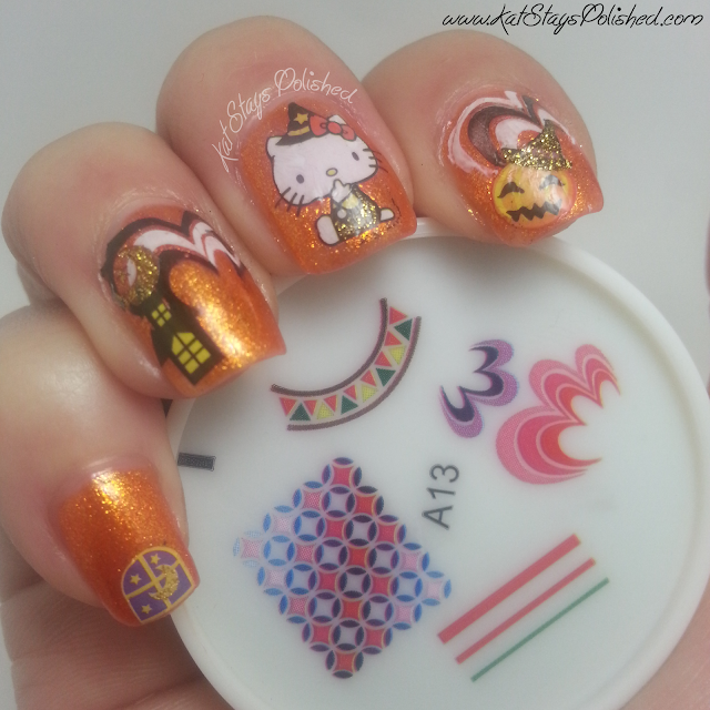 kkCenterHK - Hello Kitty Halloween Manicure - JulieG Beach Bonfire