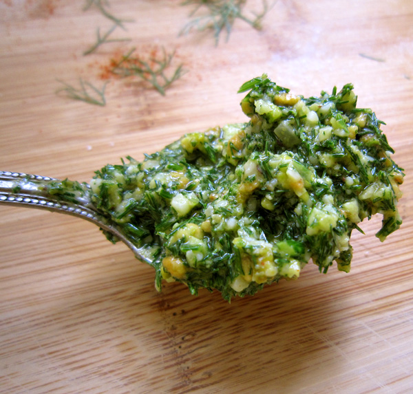 Simply Piee I LOVE all Parts of Fennel [Fennel Frond Pesto Recipe]