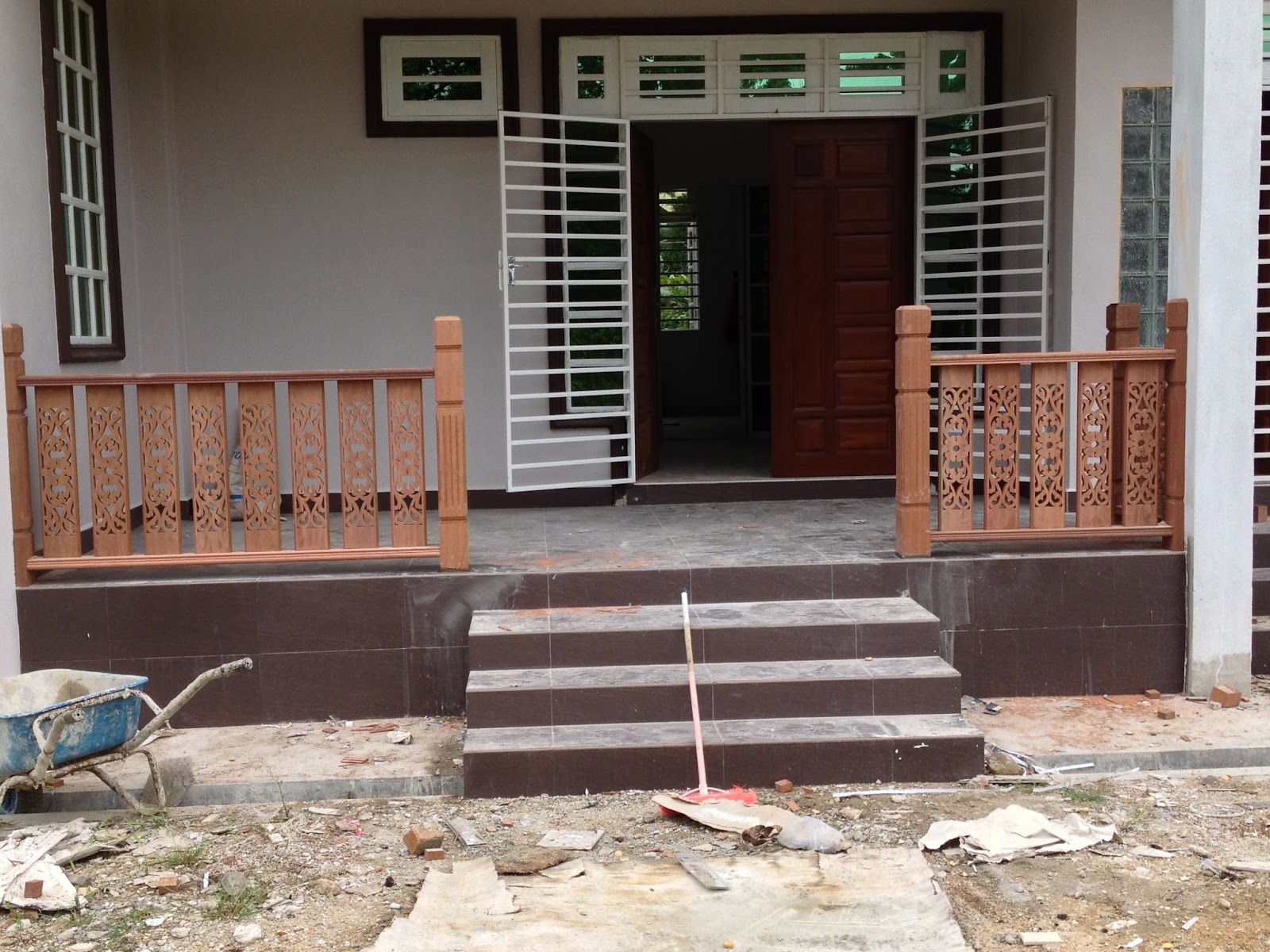 KAYU UKIRAN TERENGGANU PAGAR KAYU SERAYA ATAU CENGAL