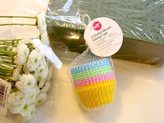 [Image: Cam-hoa-hinh-banh-cupcake-nl.jpg]