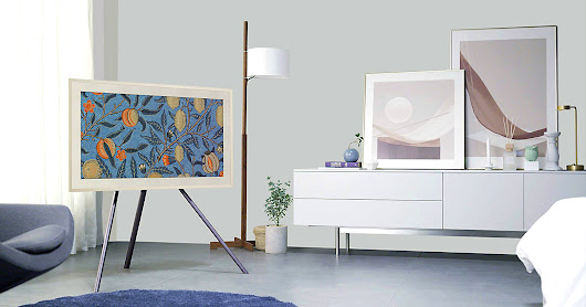 THE FRAME 2018 WILL TRANSFORM YOUR HOME INTO A GALLERY WITH ITS ADVANCED ART FEATURES, CUTTING-EDGE TECHNOLOGY, AND A STUNNING 4K HDR10+ PICTURE!