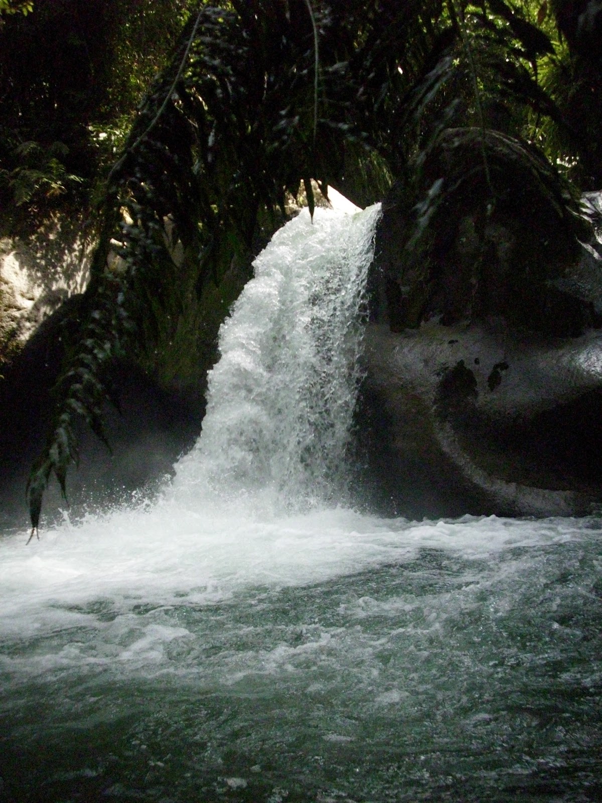 PARIWISATA TOLITOLI: Air Terjun Malangga