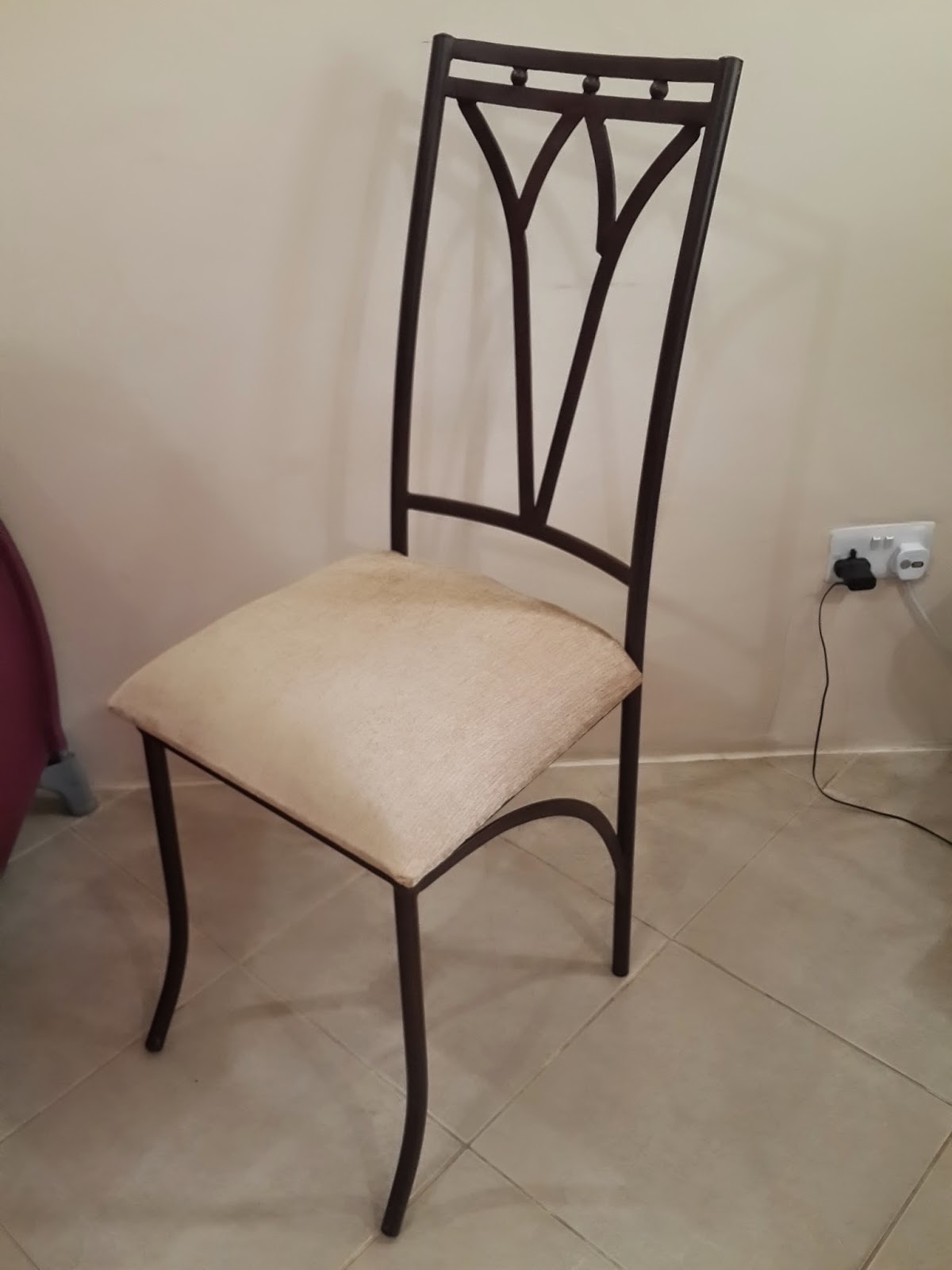 VITI VYA CHUMA VYA DINNING..... All Decoration