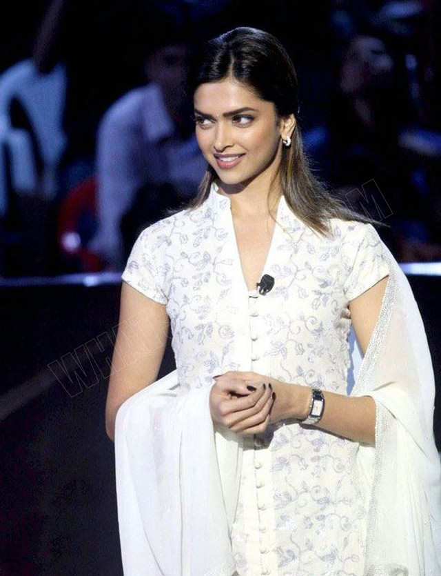 celebrity Gossip: Deepika Padukone In White Dress