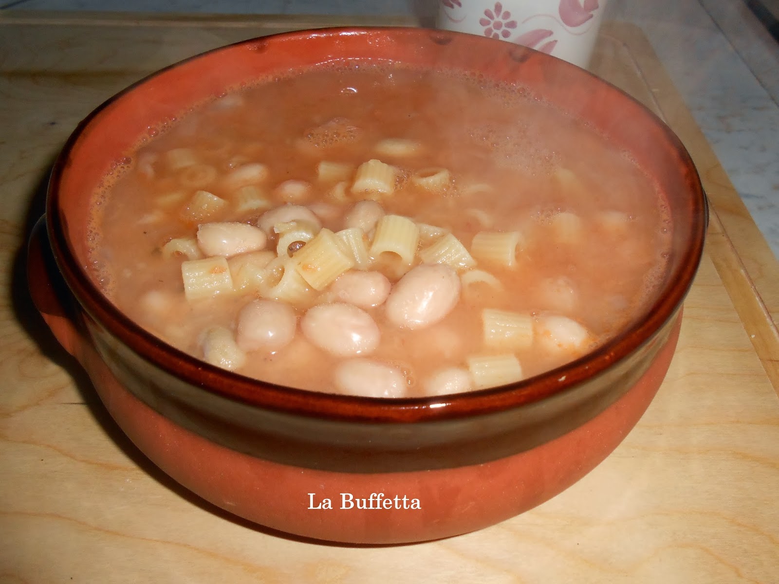 Pasta asciutta con fagioli borlotti in scatola Cotto e Postato