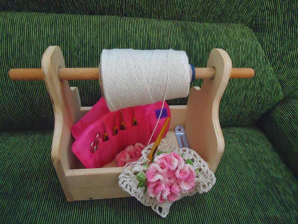 Art way to hold your yarn while crocheting