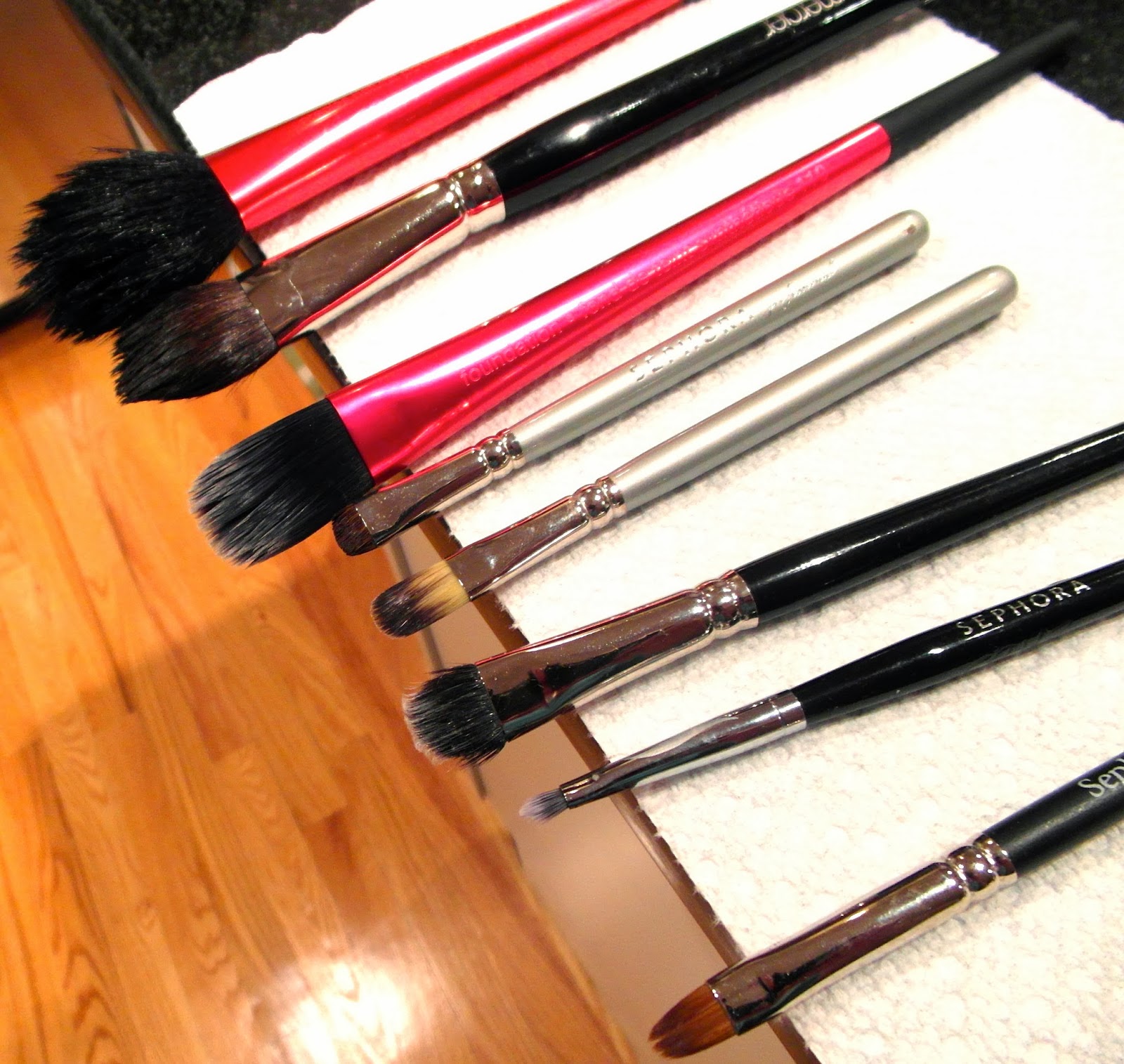 Cobbs Hill Five Easy Steps to Clean and Revive your Makeup Brushes