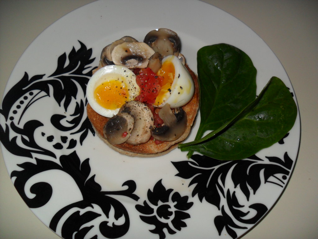 boiled eggs calories
