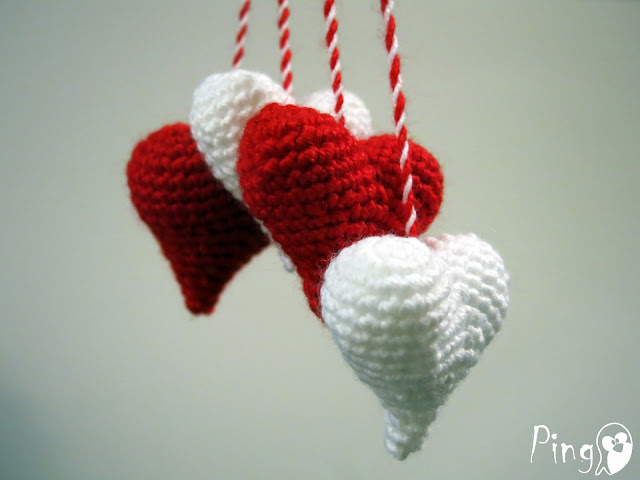 Crochet hearts by Pingo - The Pink Penguin