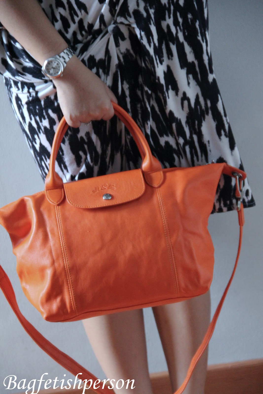 bagfetishperson: Longchamp Le Pliage Cuir Orange