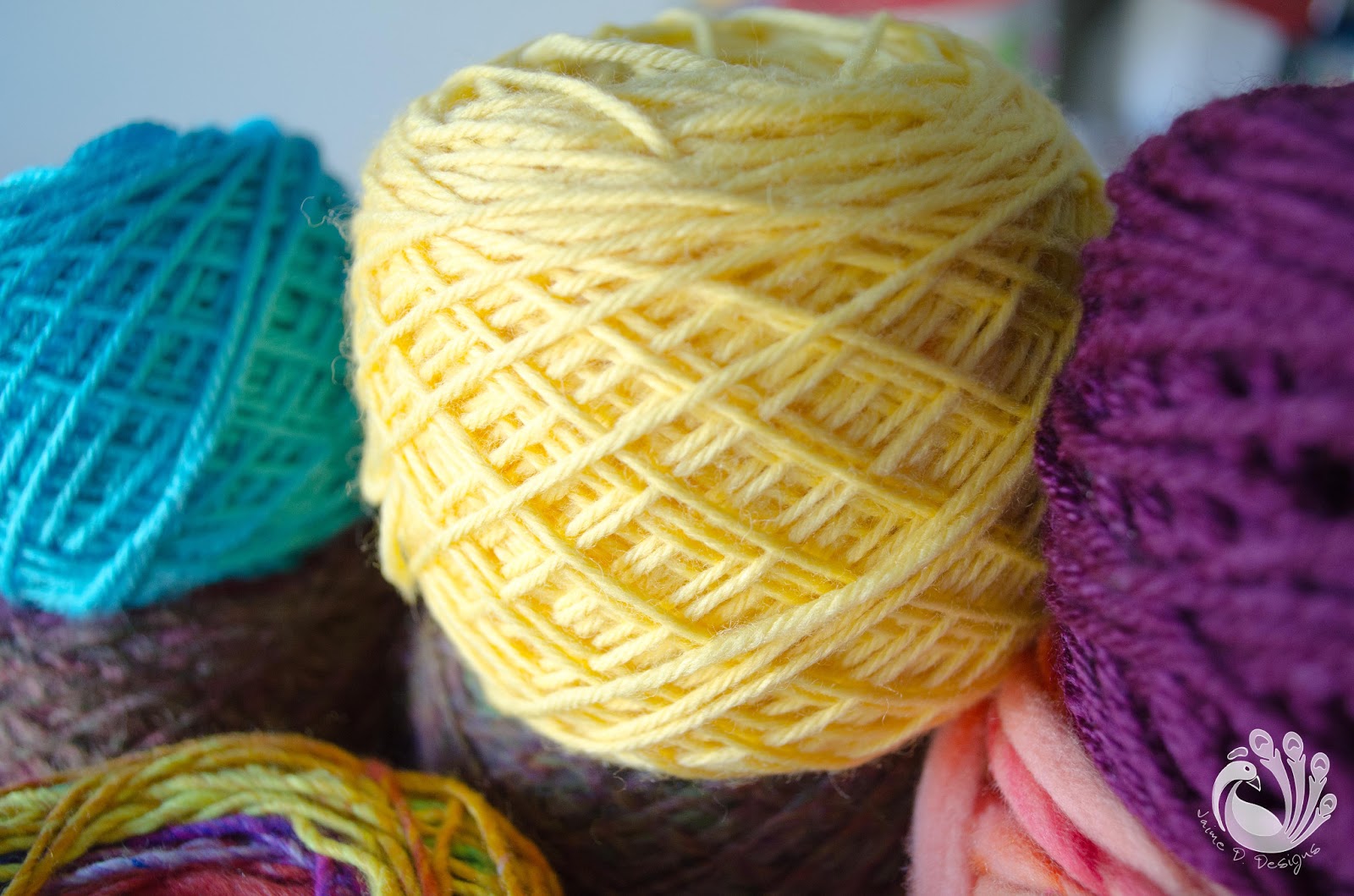 Jaime D. Designs Yummy Yarn Cakes!