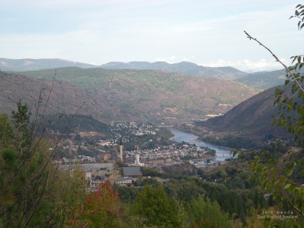 Trail Warfield Rossland the view