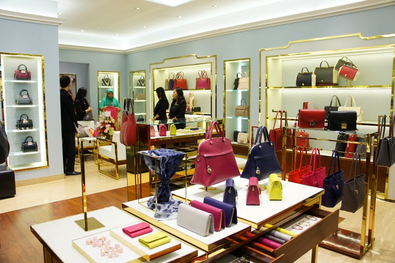 FURLA