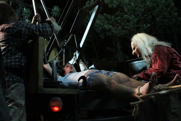 Xem Phim Ngã Rẽ Tử Thần 5: Dòng Máu Full HD | Wrong Turn 5: Bloodlines (2012) | Ảnh 2 Xem Phim Ngã Rẽ Tử Thần 5: Dòng Máu Full HD | Wrong Turn 5: Bloodlines (2012) | Ảnh 2