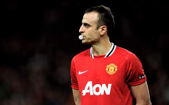 Berbatov entre ser fichaje del Málaga o Galatasaray Berbatov entre ser fichaje del Málaga o Galatasaray