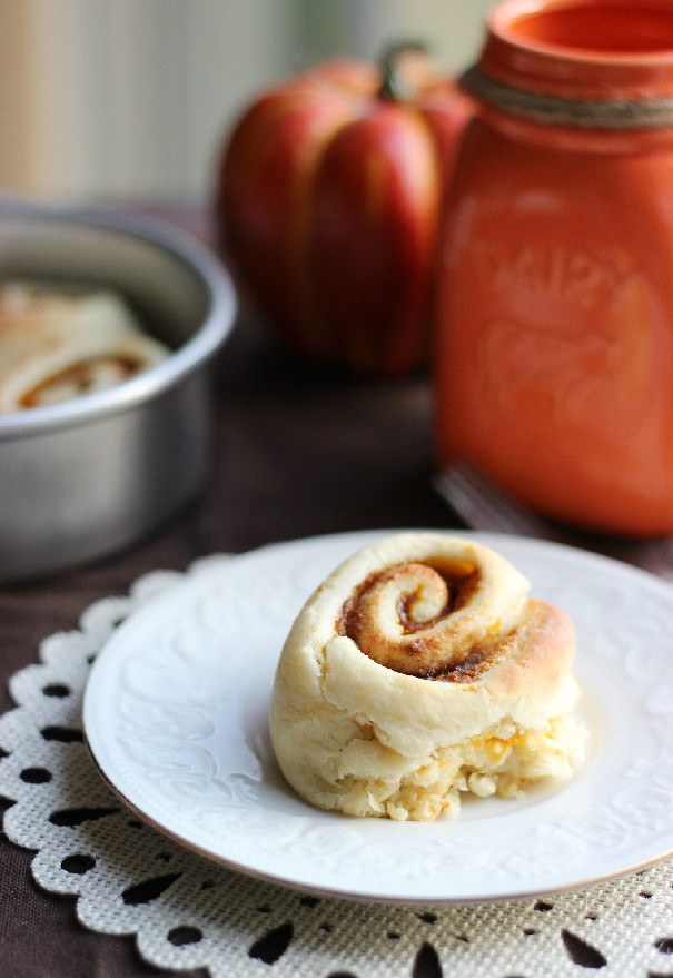 Small Batch Pumpkin Butter Cinnamon Rolls Confessions of a Confectionista