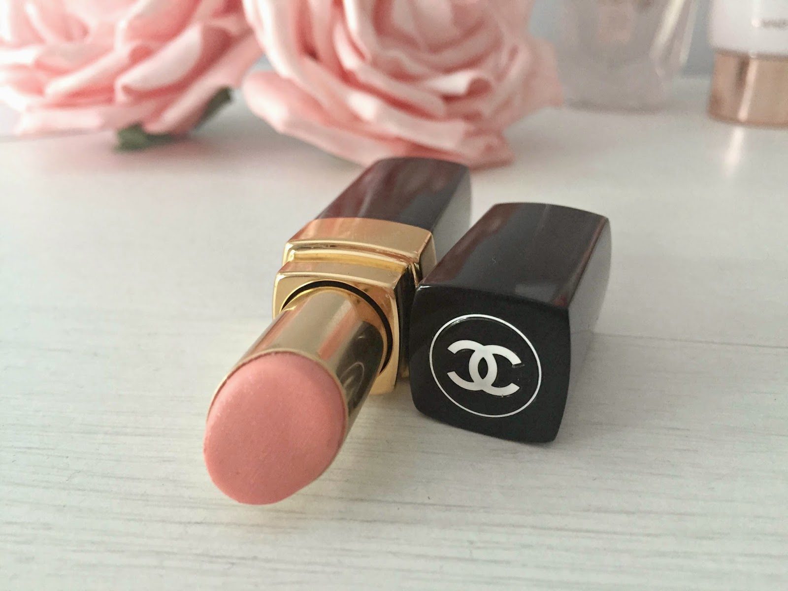 Chloe's Way: CHANEL ROUGE COCO SHINE LIPSTICKS // SECRET AND CANDEUR