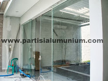 Pintu lipat frameless